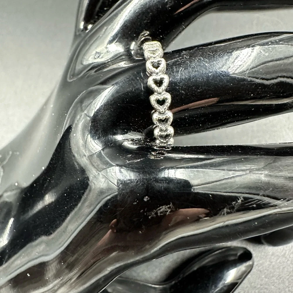 Authentic Pandora Hearts Band Ring Sz 6.5 ALE